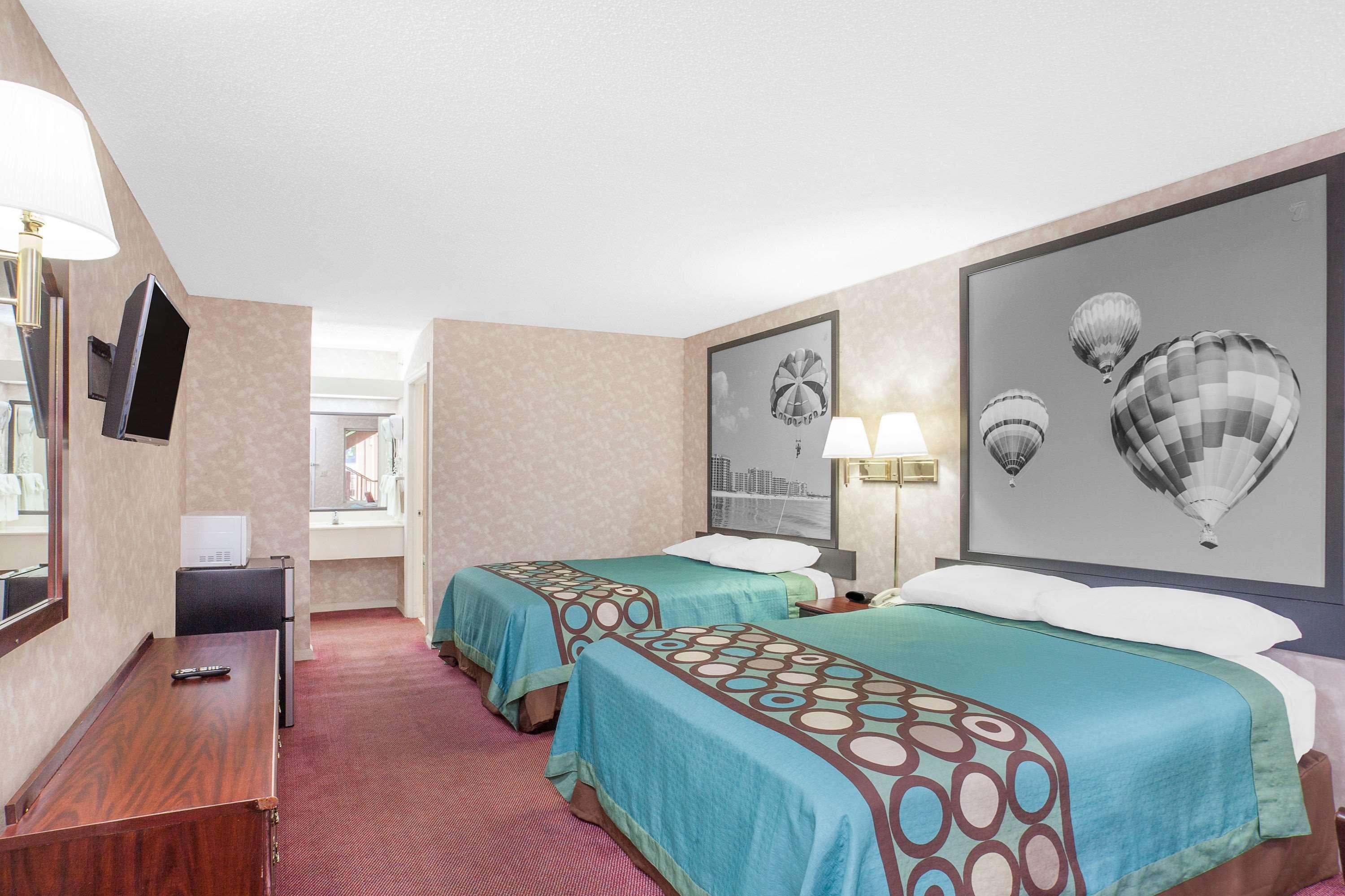 Super 8 By Wyndham Decatur Priceville Экстерьер фото