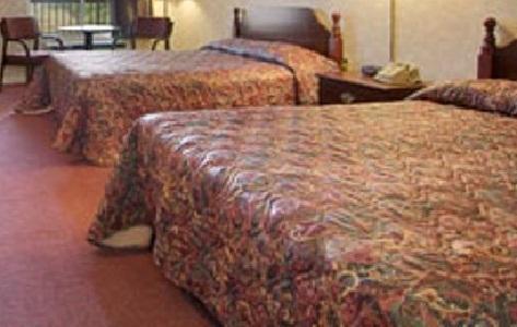 Super 8 By Wyndham Decatur Priceville Экстерьер фото